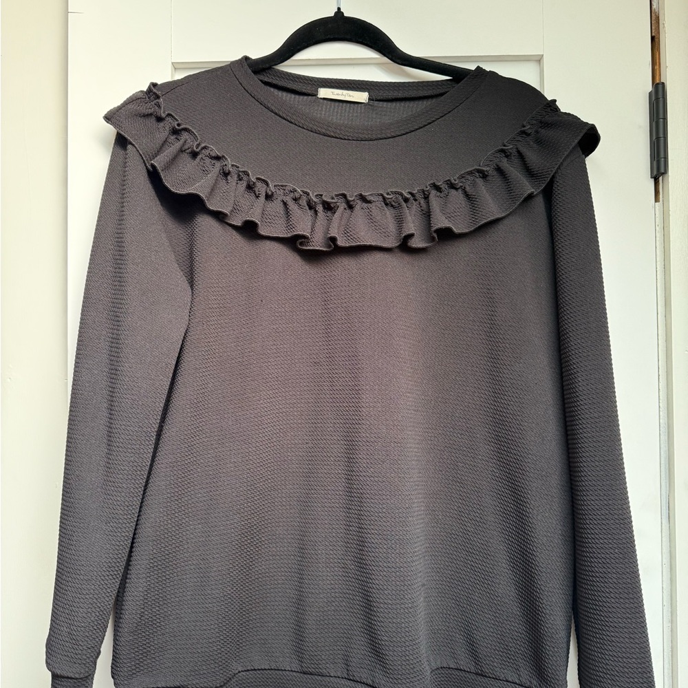 Trendy Black Ruffle Lightweight Top